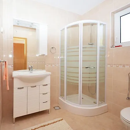Apartmán 4 Otoka.3 Prizba
